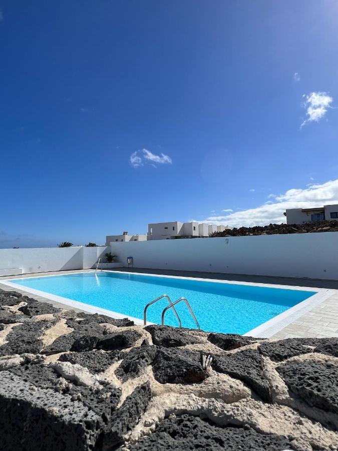 Casahost Villa Dolce Vita Costa Teguise Bagian luar foto