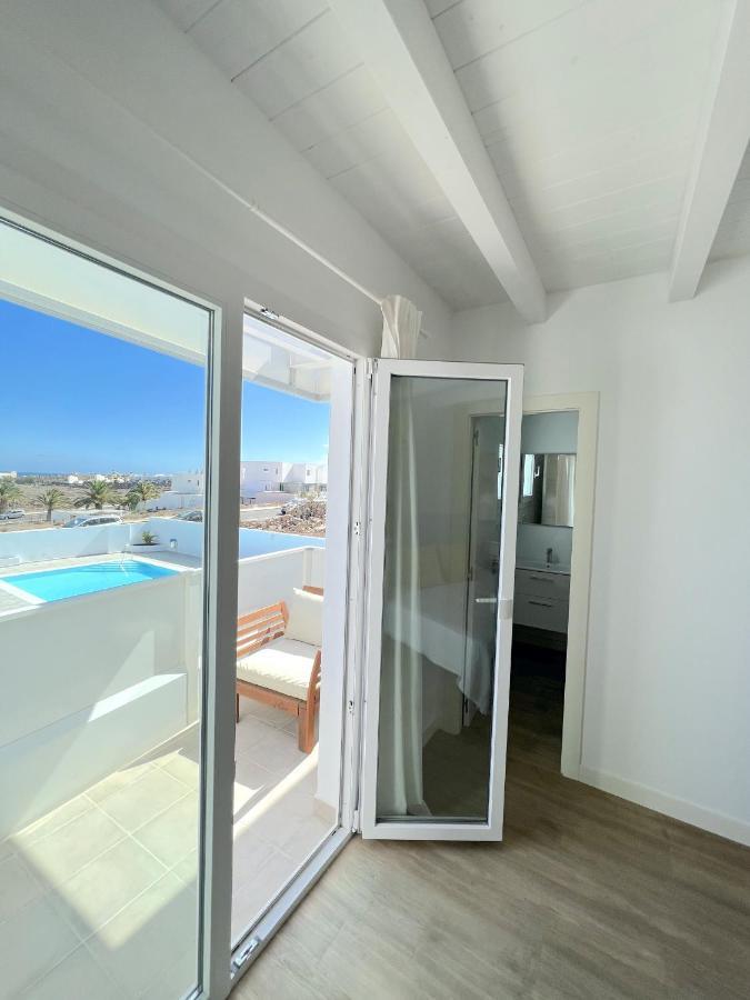 Casahost Villa Dolce Vita Costa Teguise Bagian luar foto